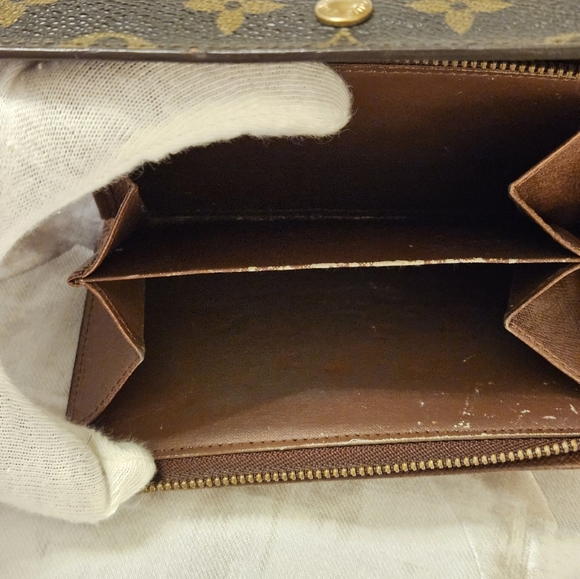 Louis Vuitton Monogram Porte Monnaie Tresor Wallet - Picture 11 of 13